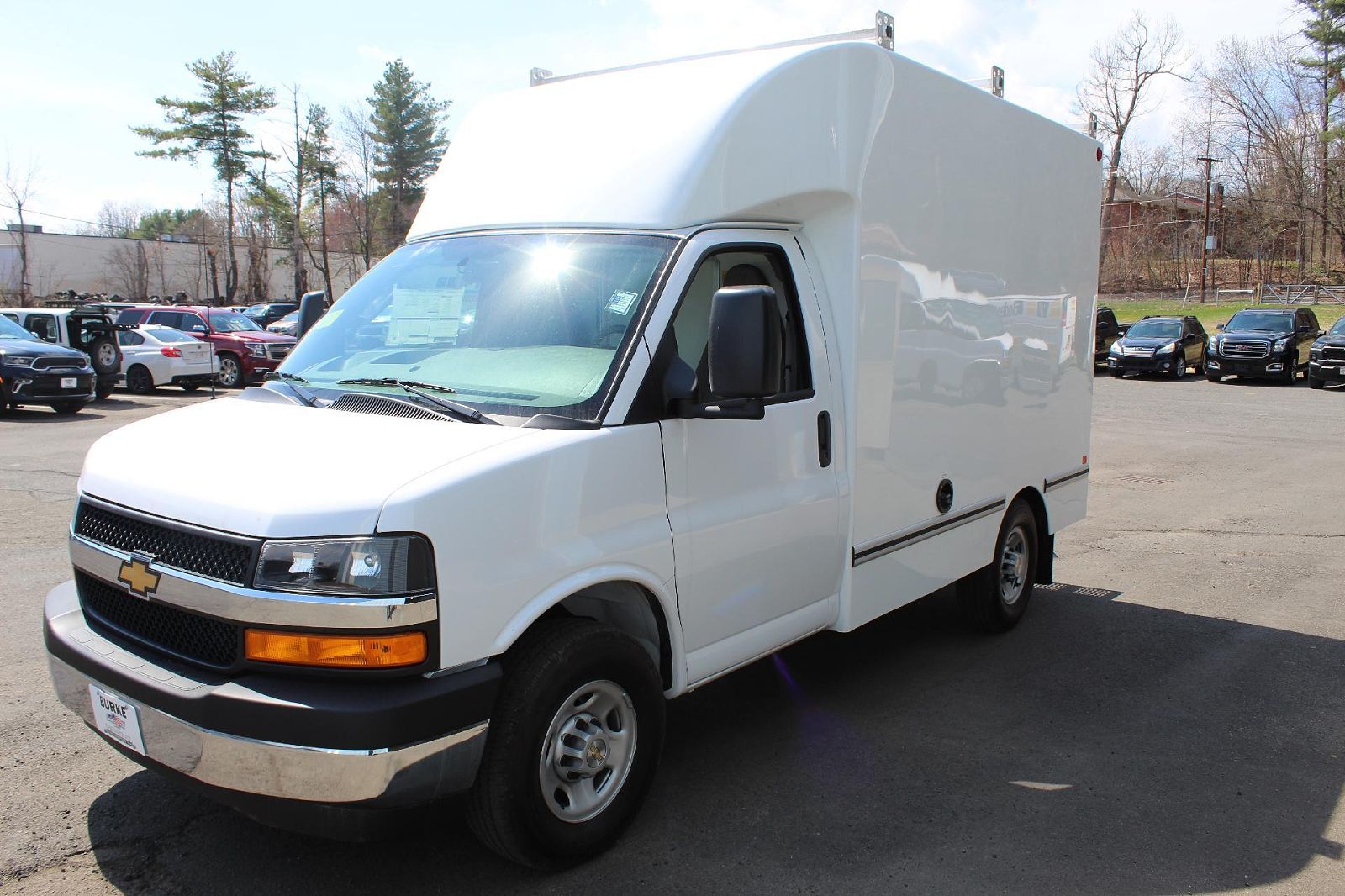 2026 CHEVROLET Express