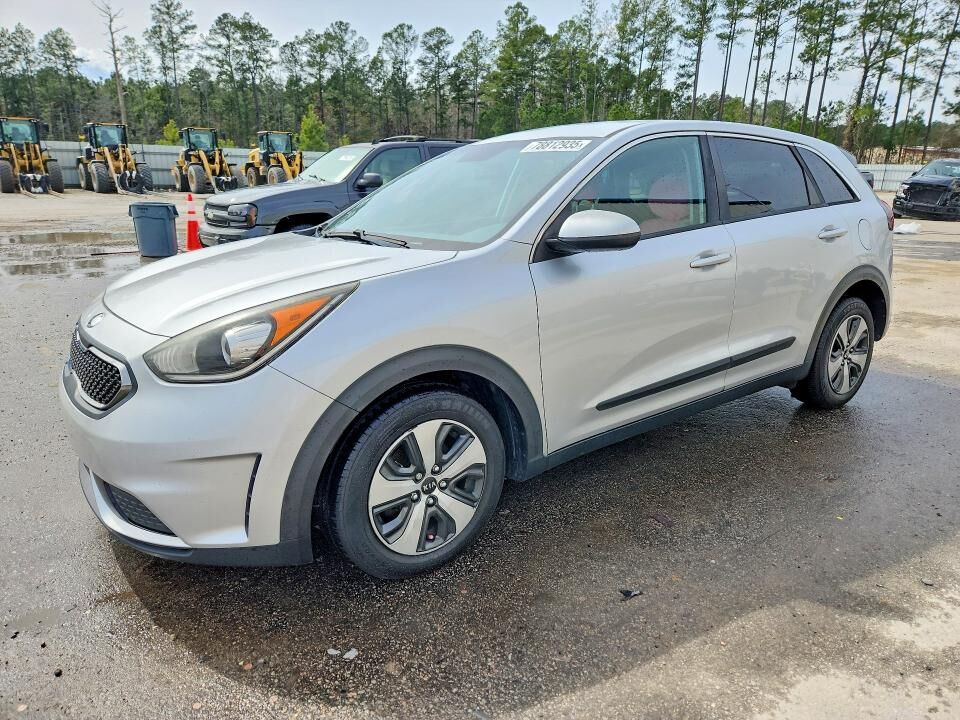 2017 KIA Niro