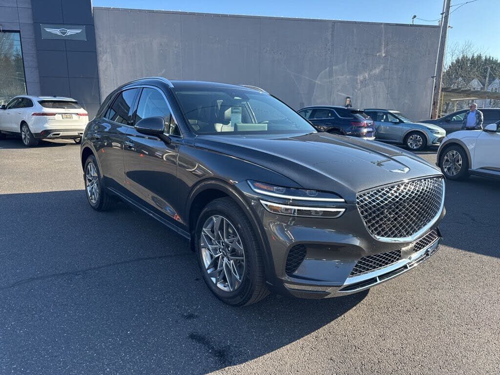 2025 GENESIS GV70