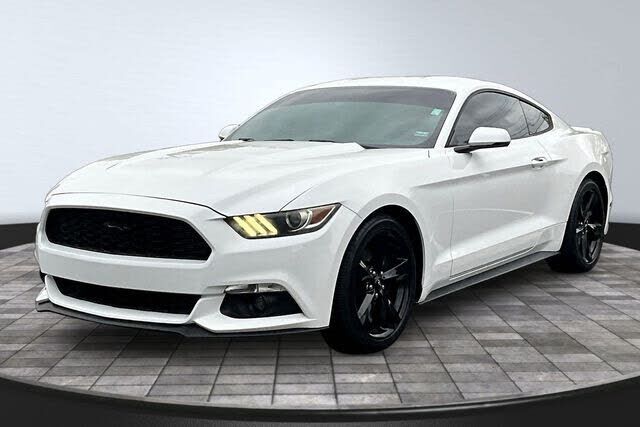 2017 FORD Mustang