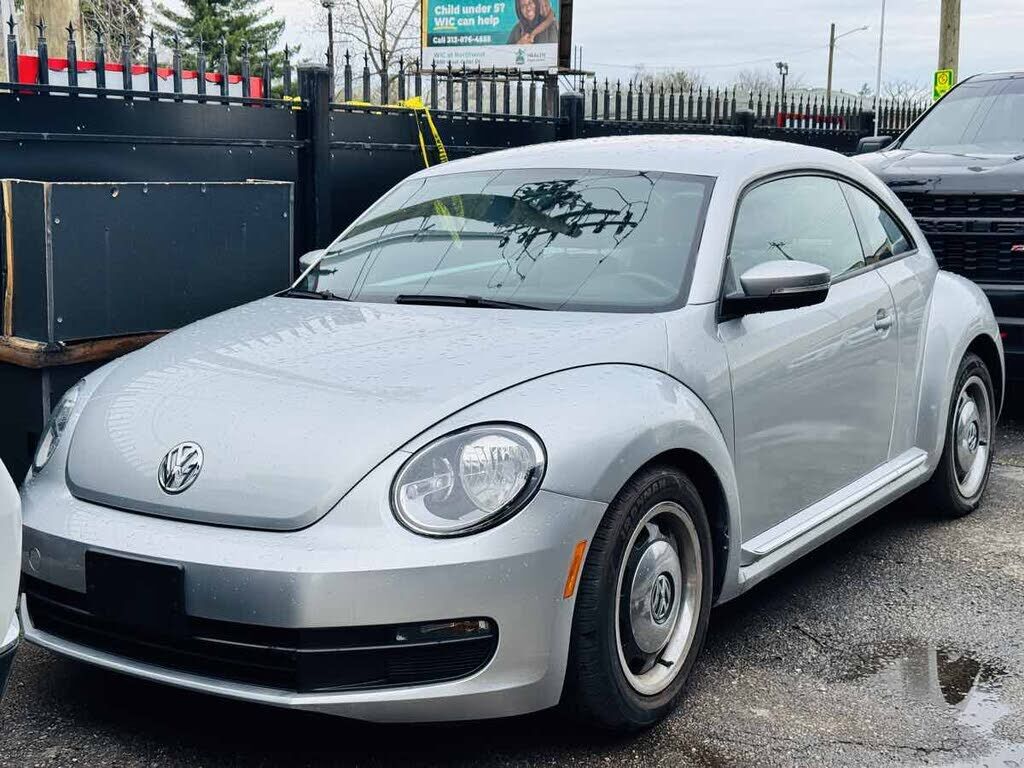 2012 VOLKSWAGEN Beetle