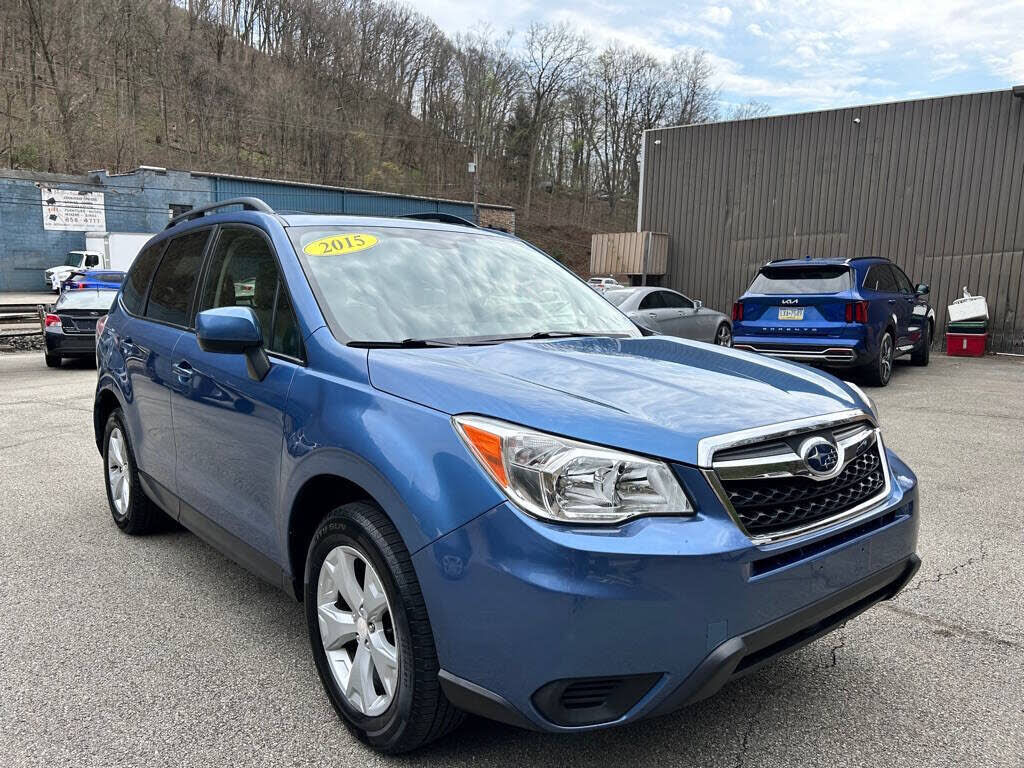 2015 SUBARU Forester