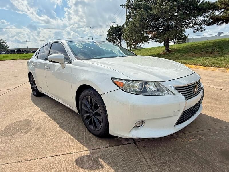 2015 LEXUS ES