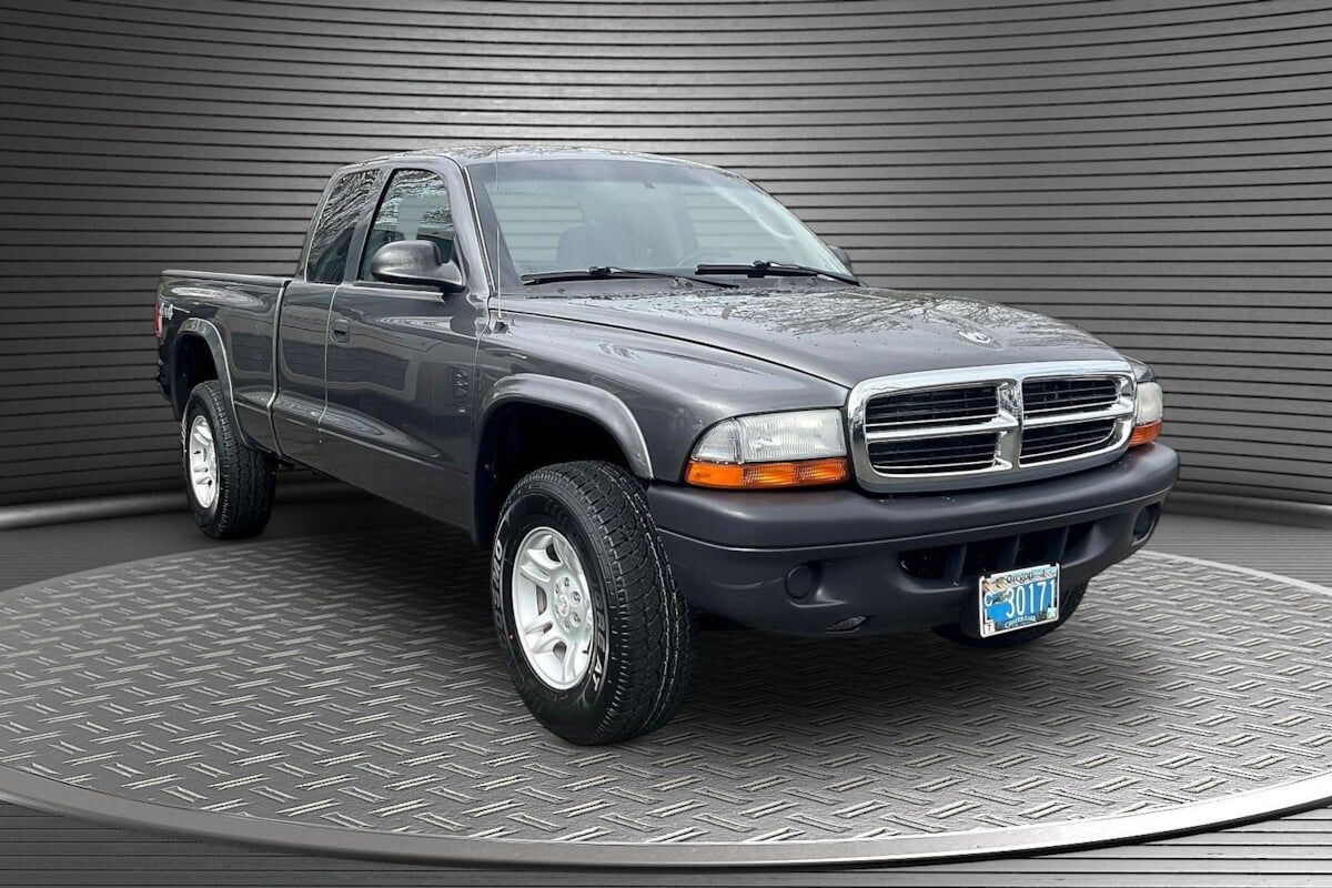 2004 DODGE Dakota