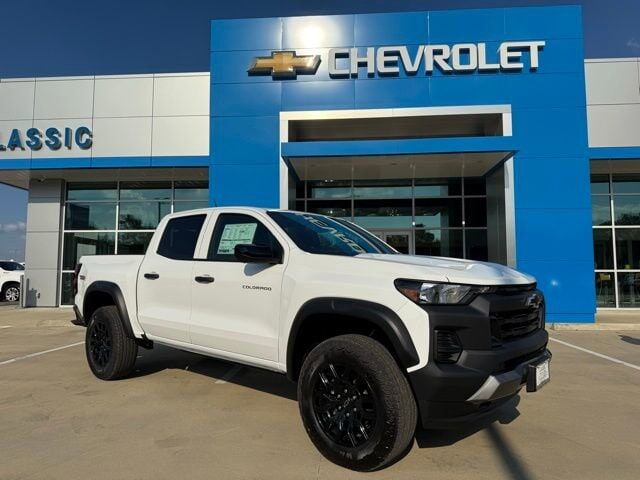 2026 CHEVROLET Colorado