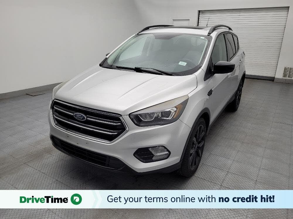 2017 FORD Escape