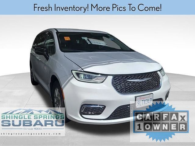 2023 CHRYSLER Pacifica