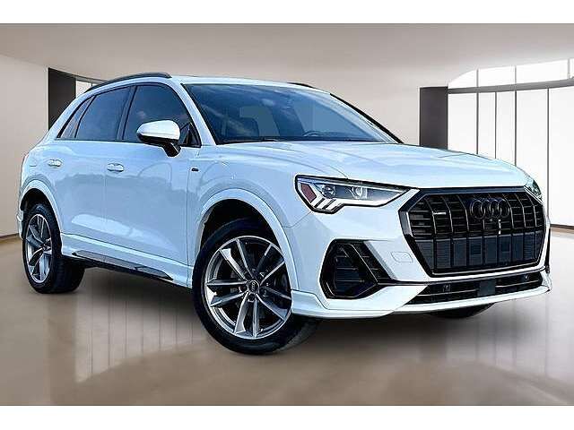 2023 AUDI Q3