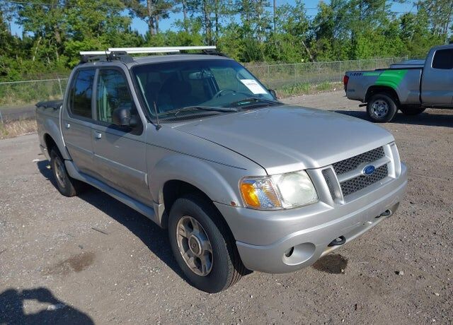 2004 FORD Explorer