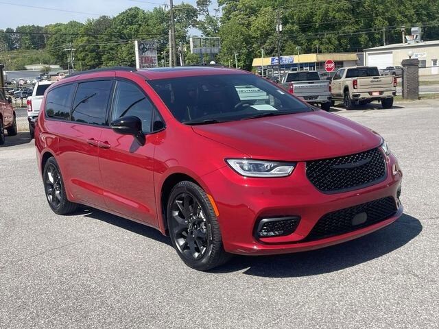 2025 CHRYSLER Pacifica