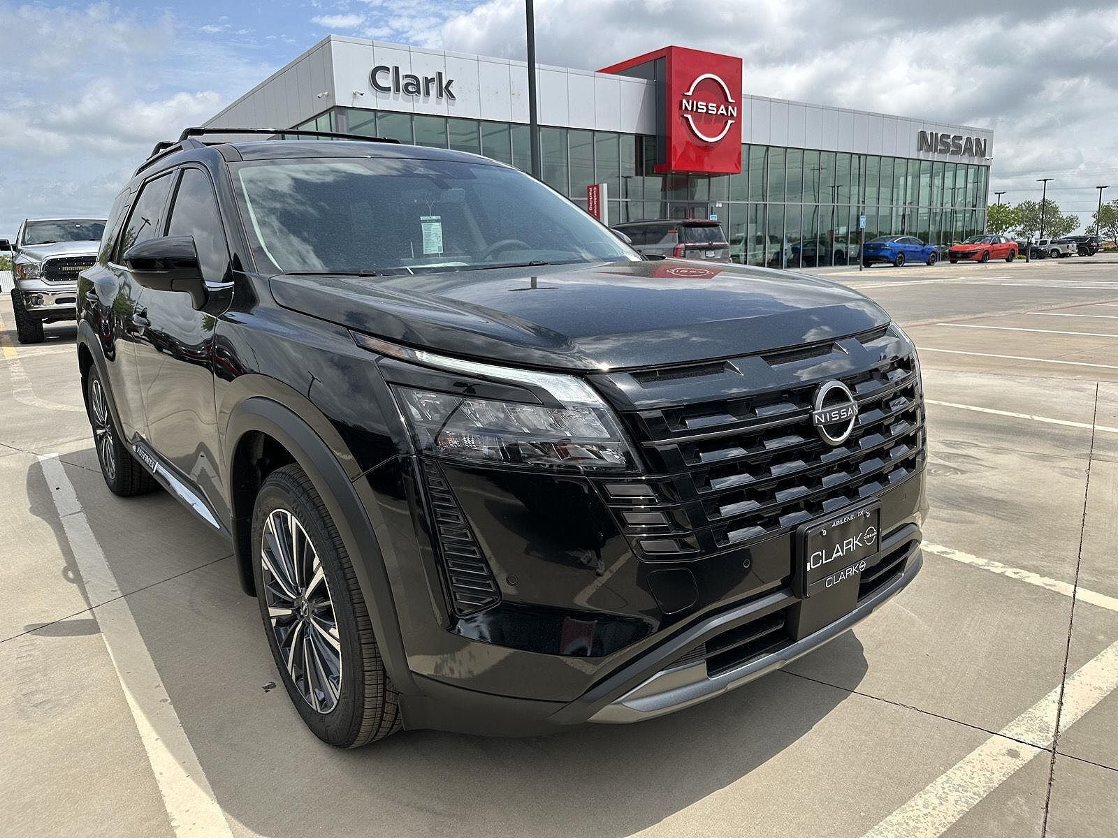 2026 NISSAN Pathfinder