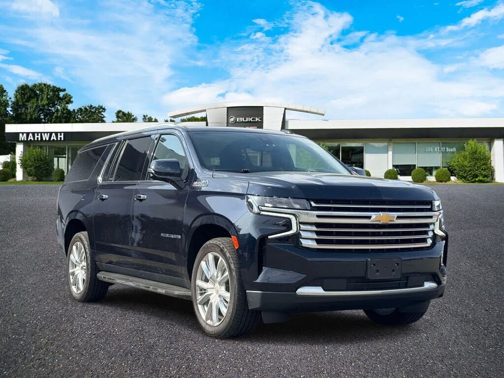 2022 CHEVROLET Suburban