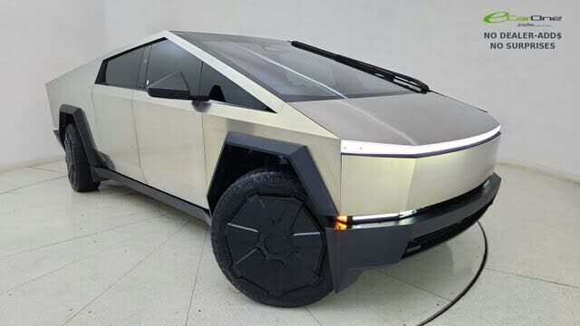 2024 TESLA Cybertruck