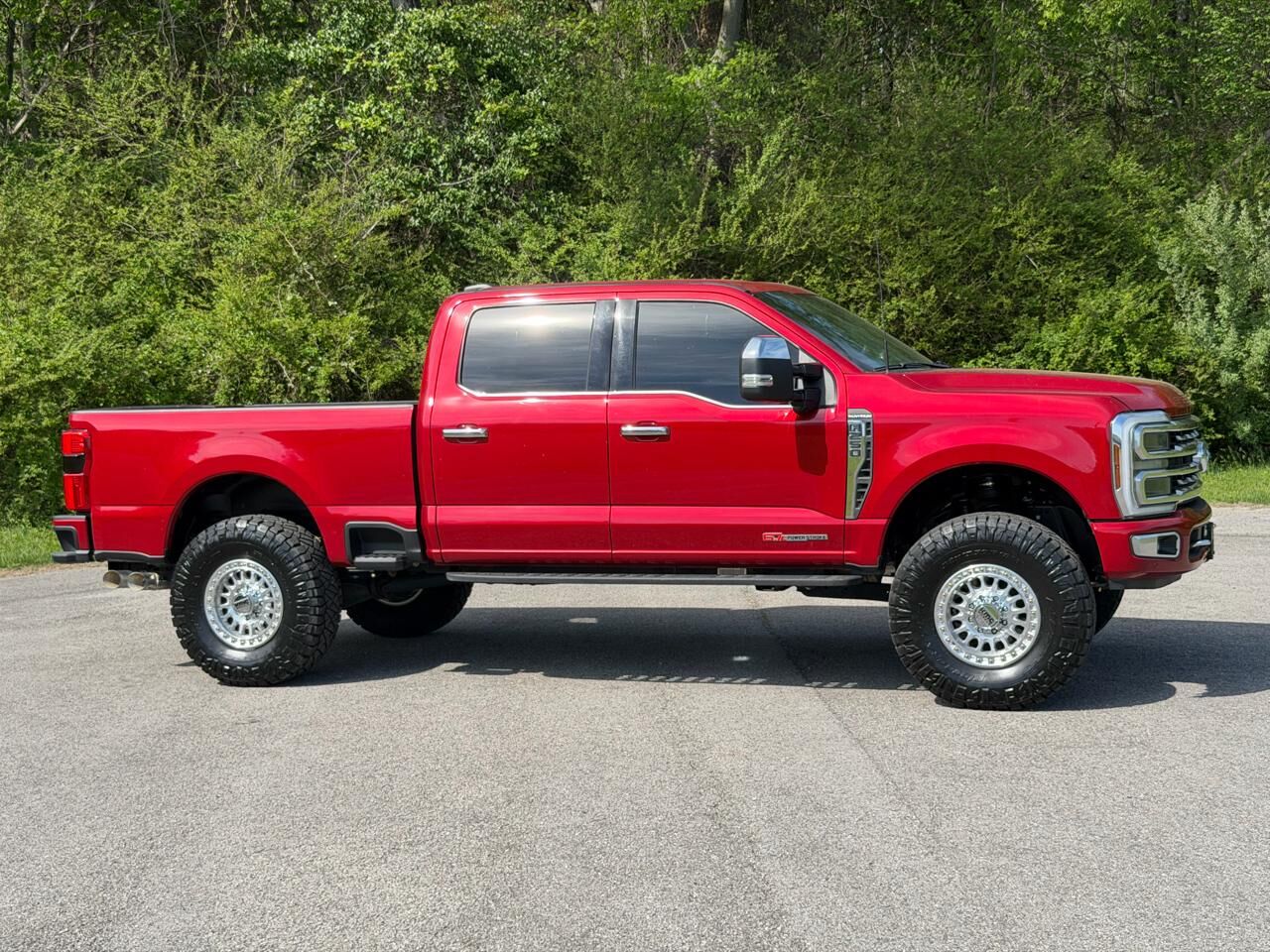 2024 FORD F-250