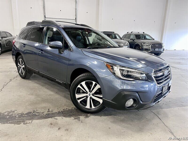 2018 SUBARU Outback