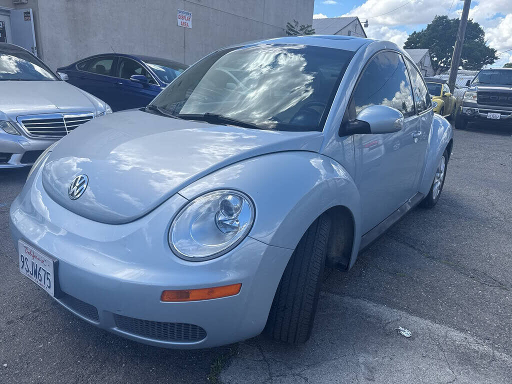 2010 VOLKSWAGEN Beetle
