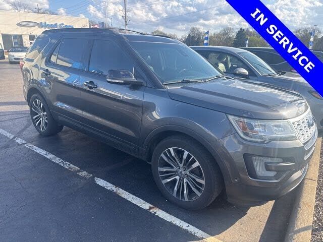 2017 FORD Explorer
