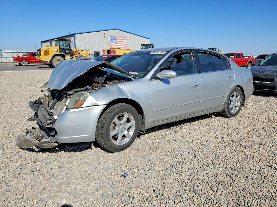 2005 NISSAN Altima