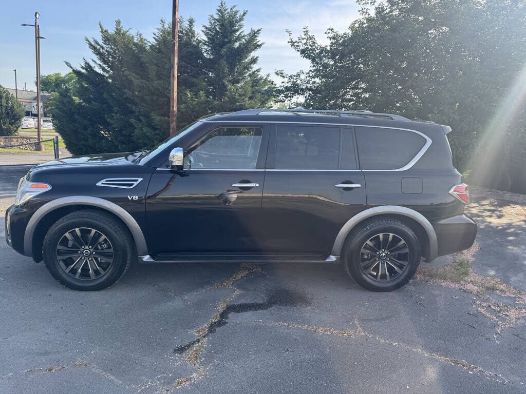 2017 NISSAN Armada