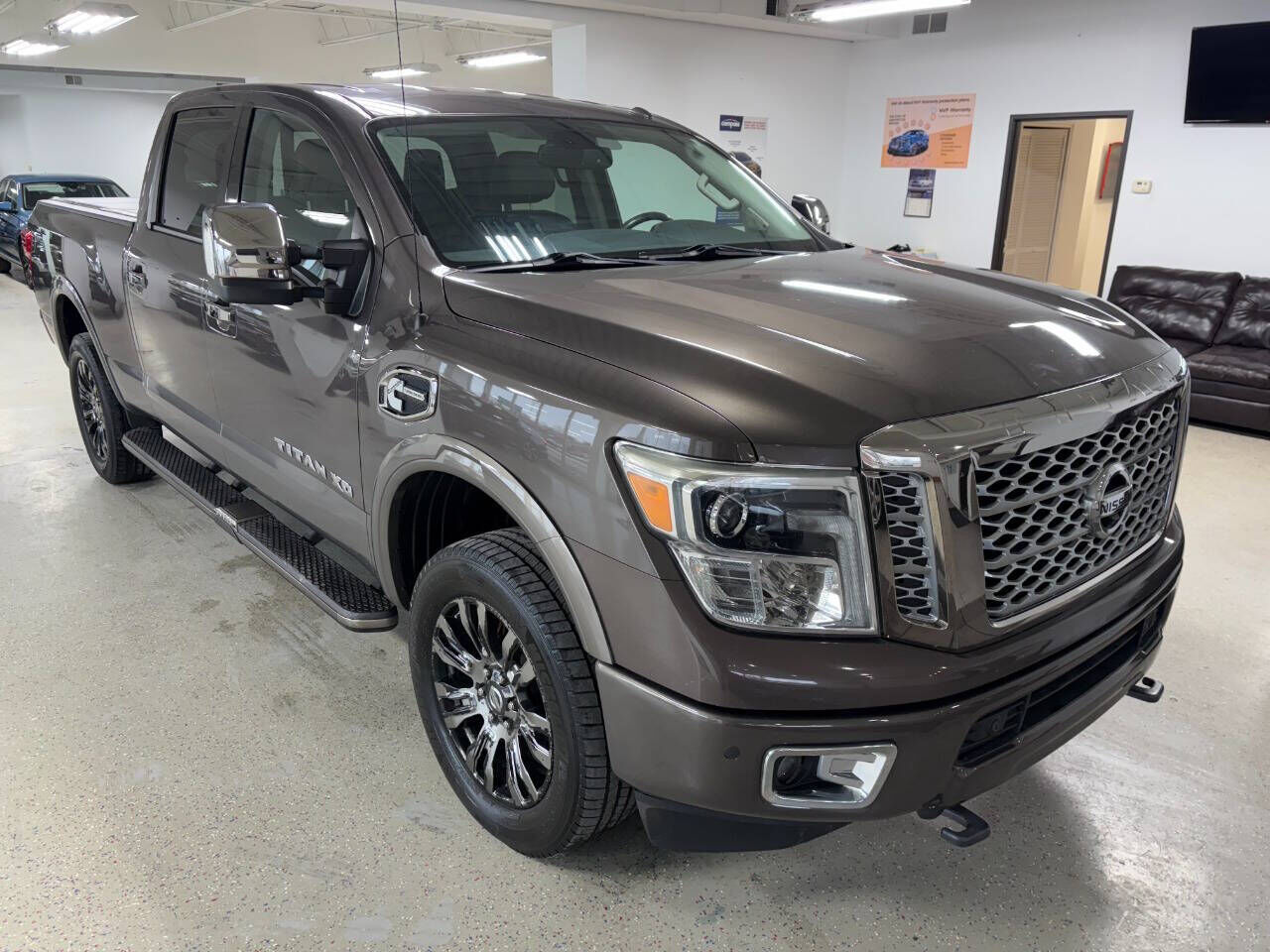 2016 Nissan Titan