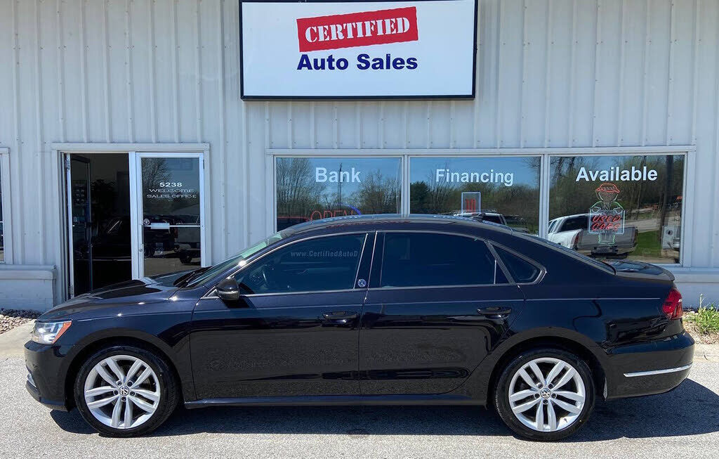 2019 VOLKSWAGEN Passat