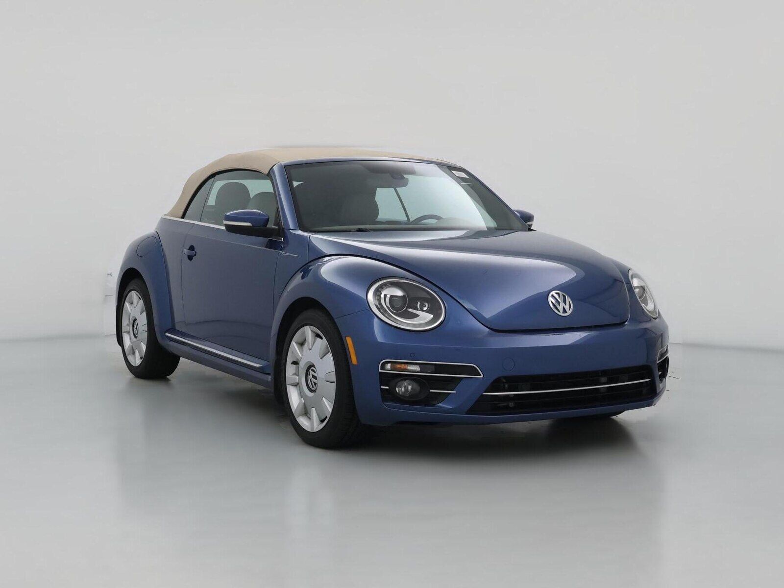 2019 VOLKSWAGEN Beetle