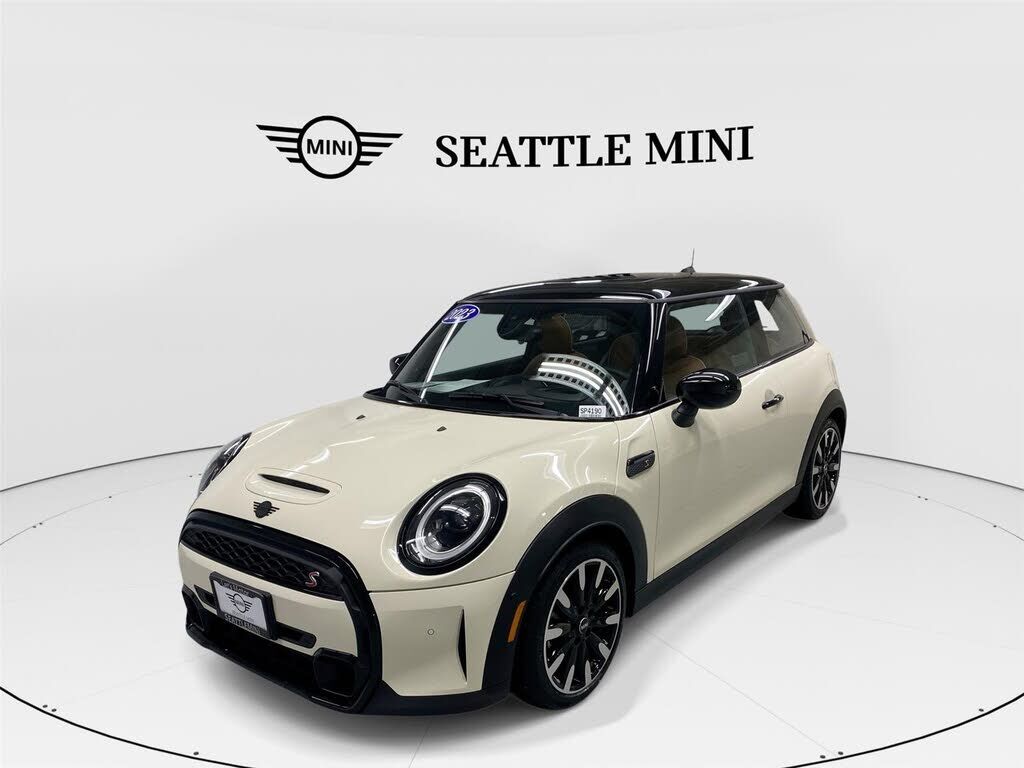 2023 MINI Hardtop
