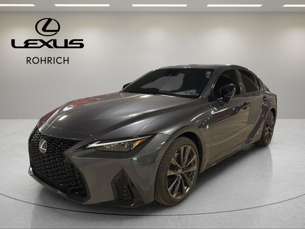 2025 LEXUS IS