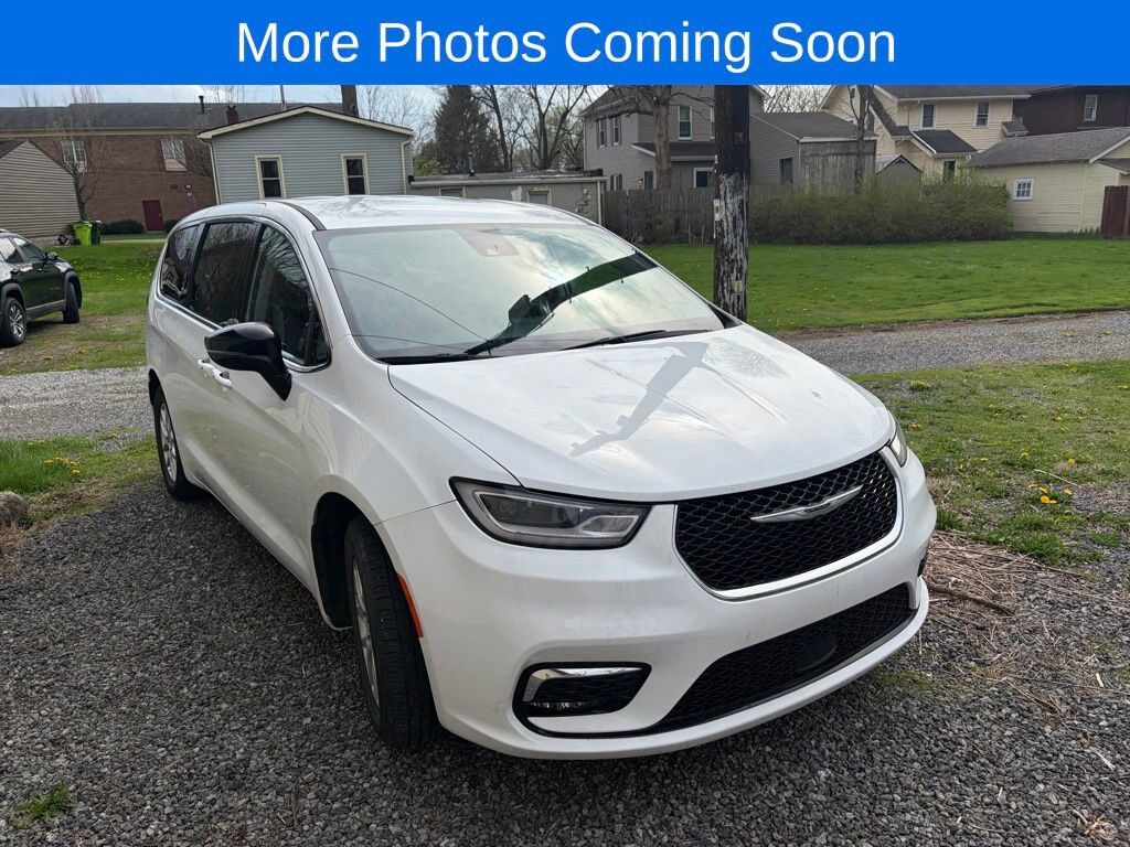 2024 CHRYSLER Pacifica