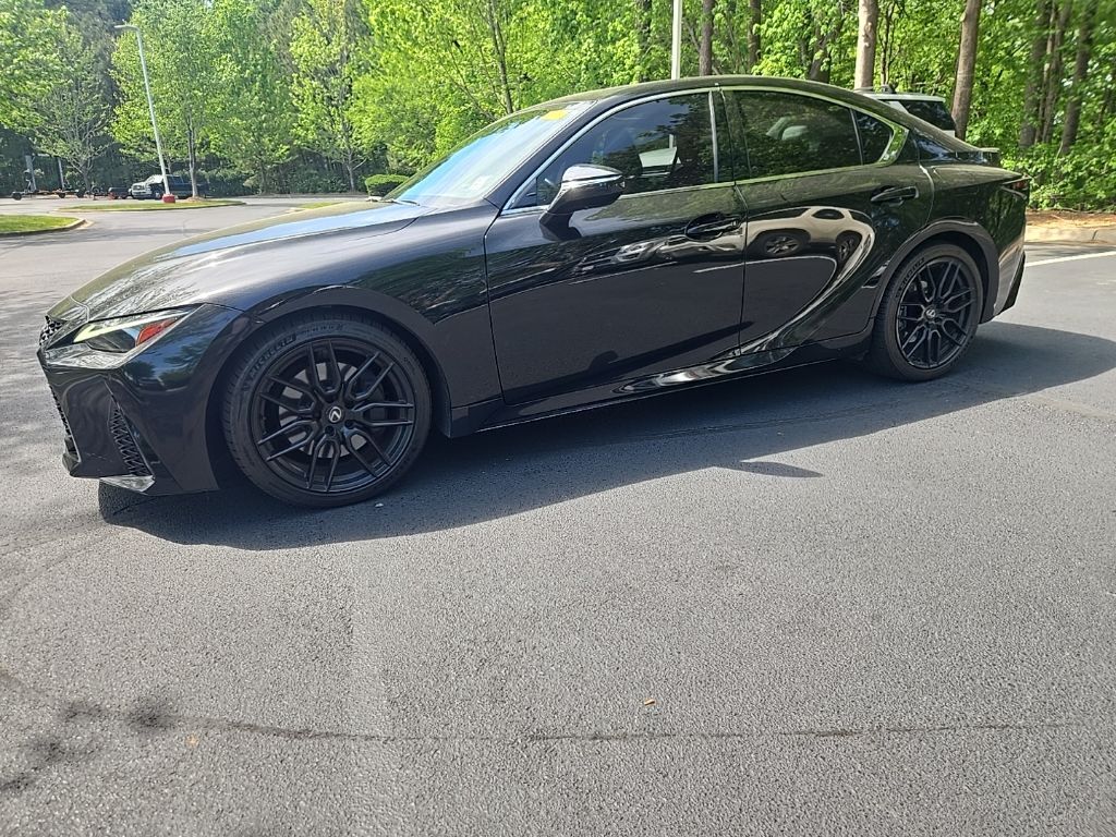 2023 LEXUS IS