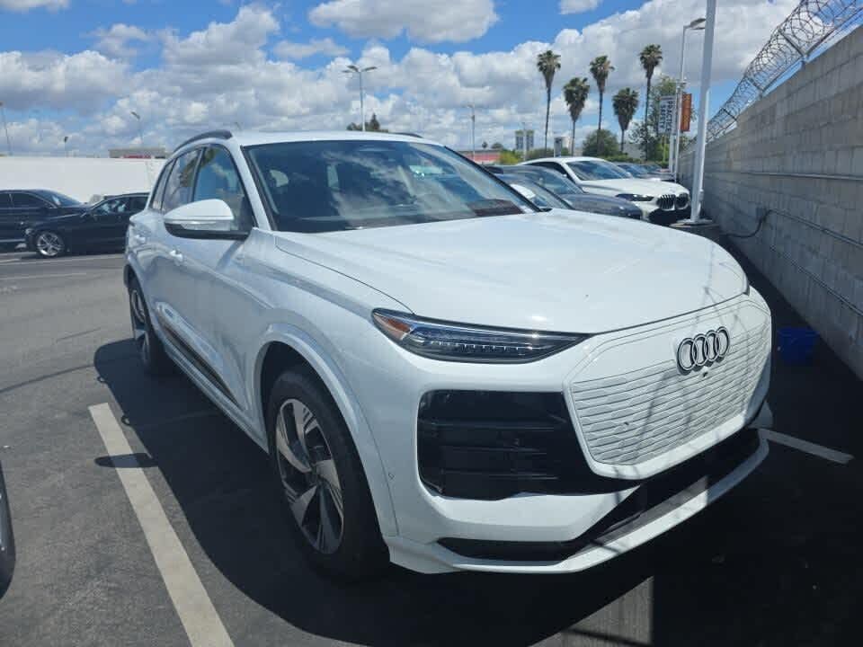 2025 Audi Q6