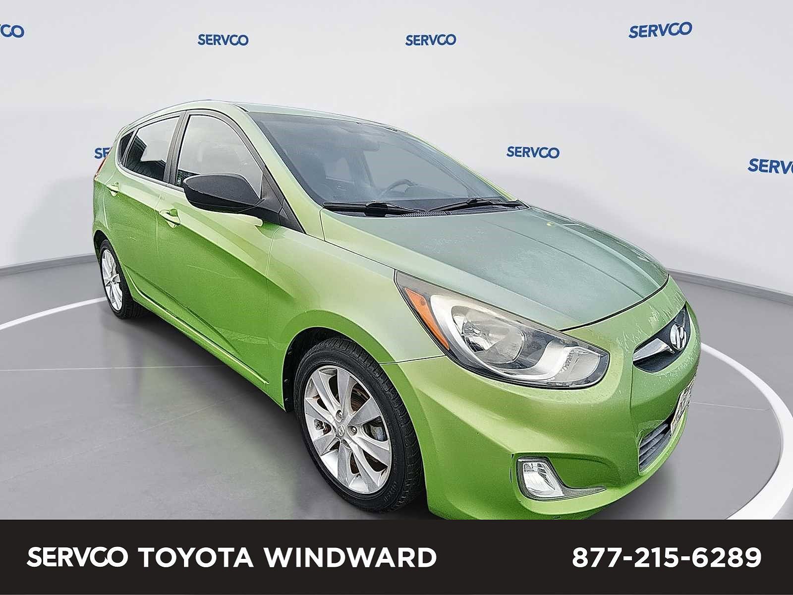 2012 HYUNDAI Accent