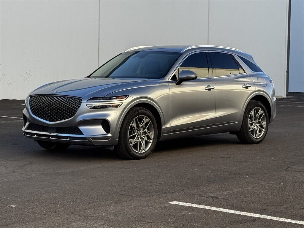 2025 GENESIS GV70