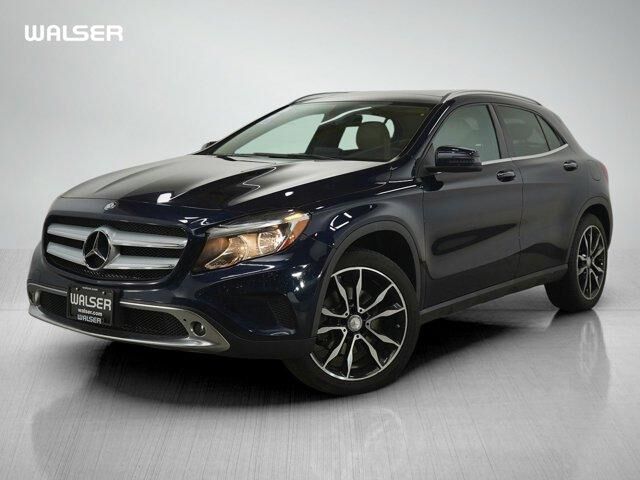 2017 MERCEDES-BENZ GLA-Class