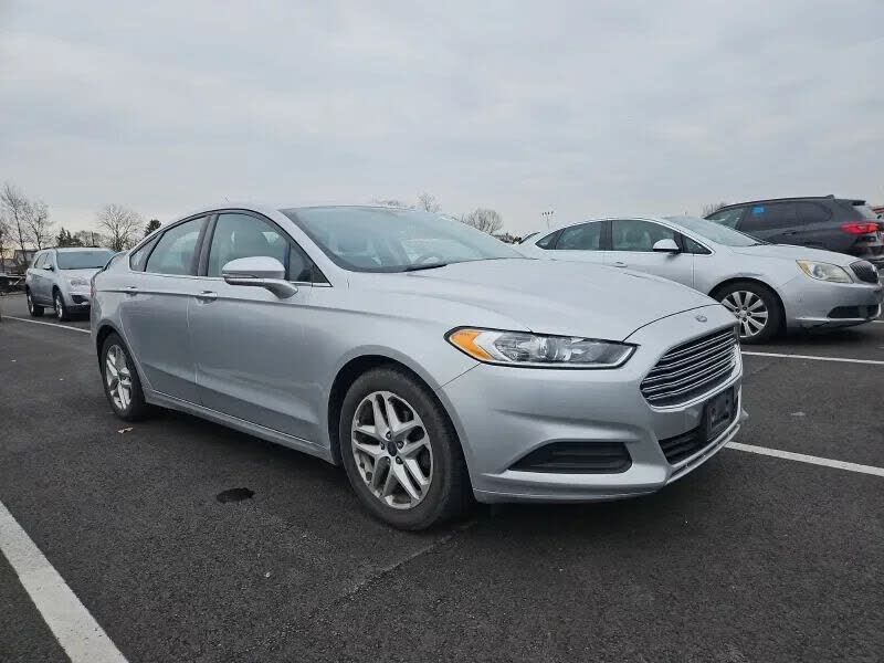 2016 FORD Fusion