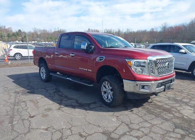 2016 NISSAN Titan