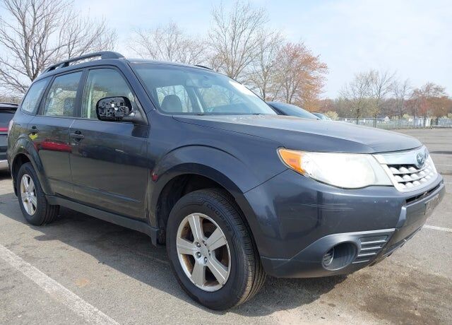 2013 SUBARU Forester