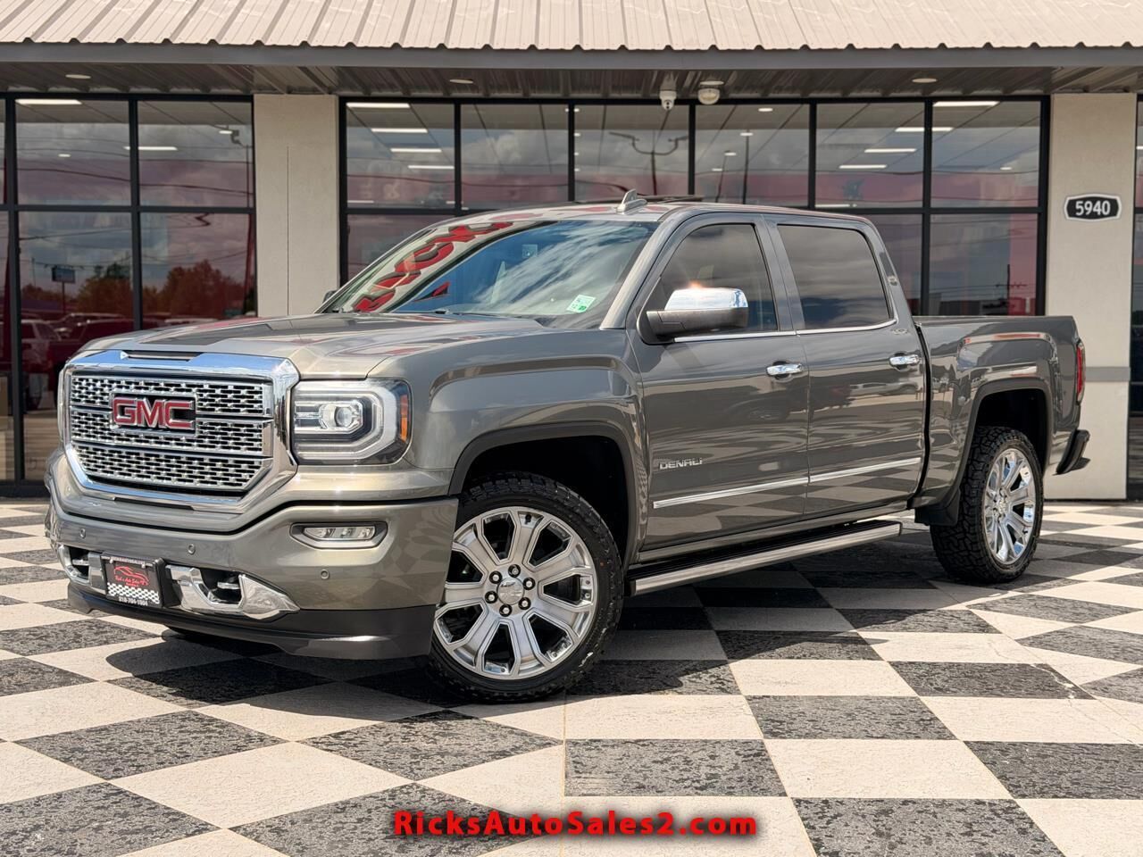 2018 GMC Sierra