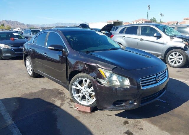 2012 NISSAN Maxima