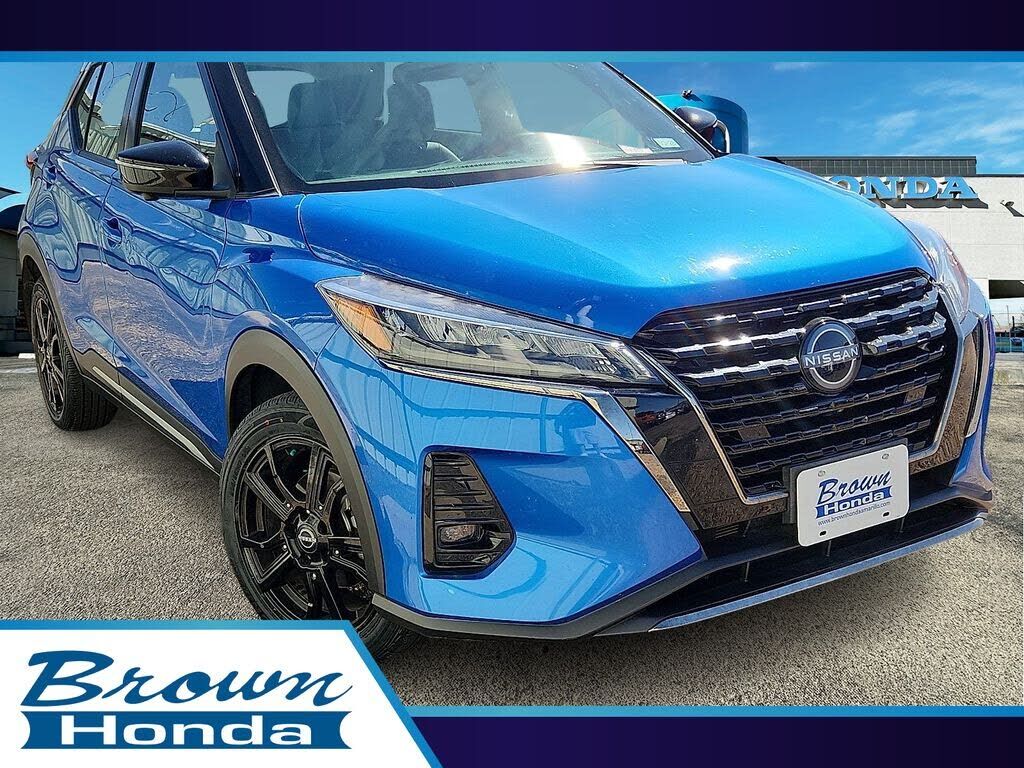 2023 NISSAN Kicks