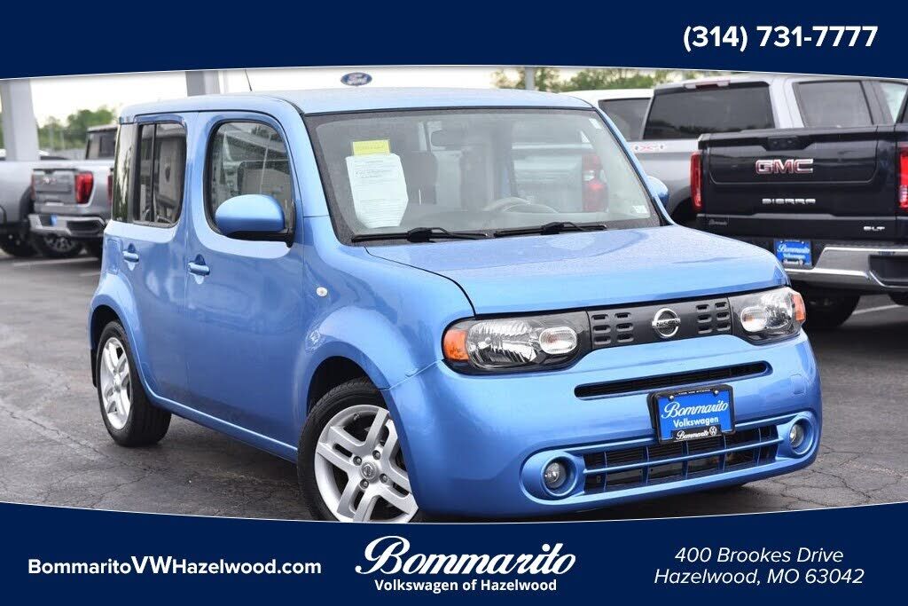 2014 NISSAN Cube