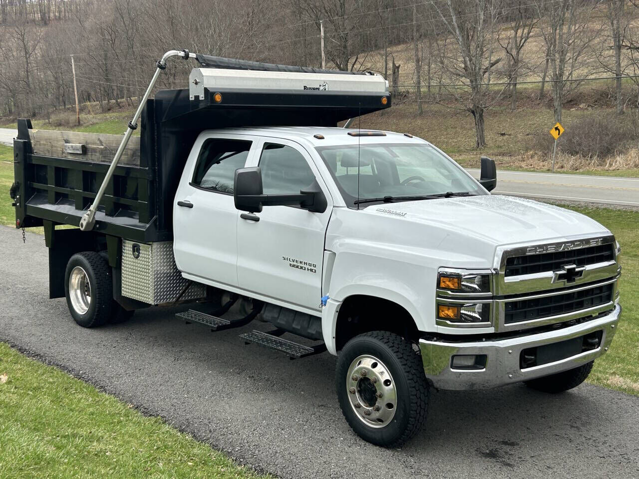 2022 GMC Silverado Medium Duty