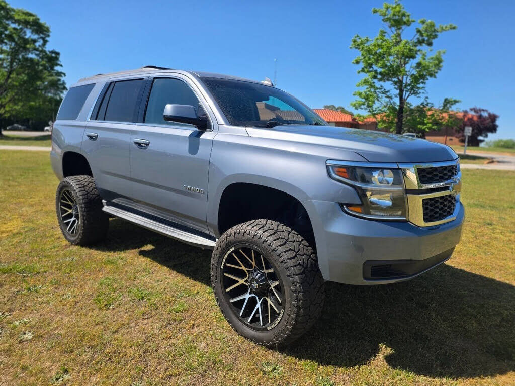 2016 CHEVROLET Tahoe