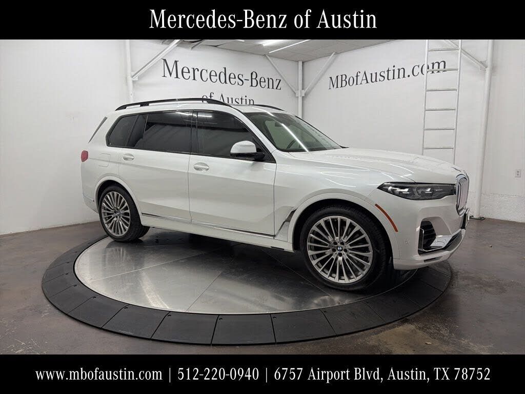 2021 BMW X7