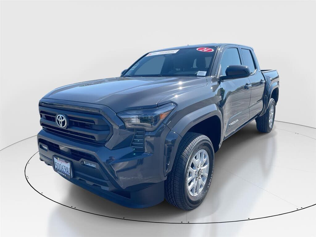 2024 TOYOTA Tacoma