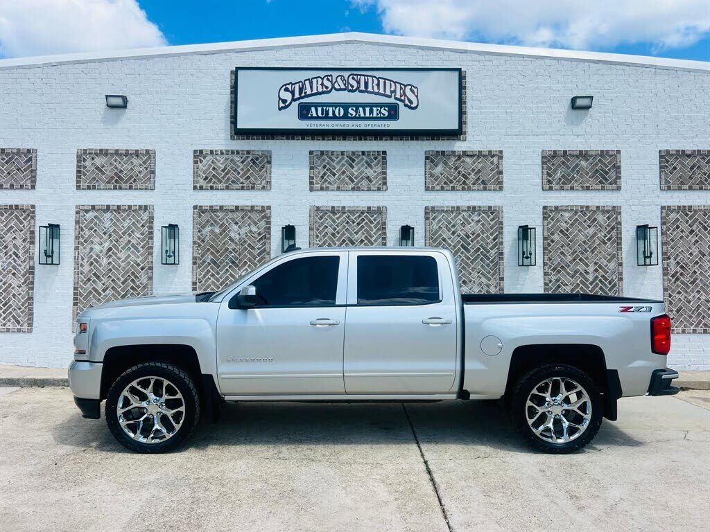 2018 CHEVROLET Silverado