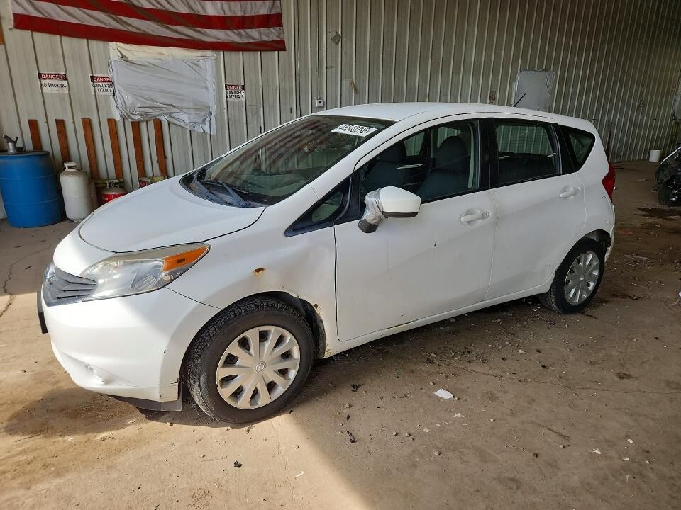2015 NISSAN Versa