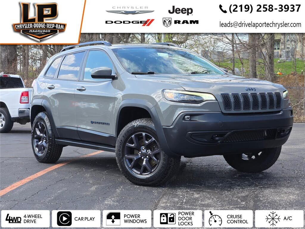 2019 JEEP Cherokee