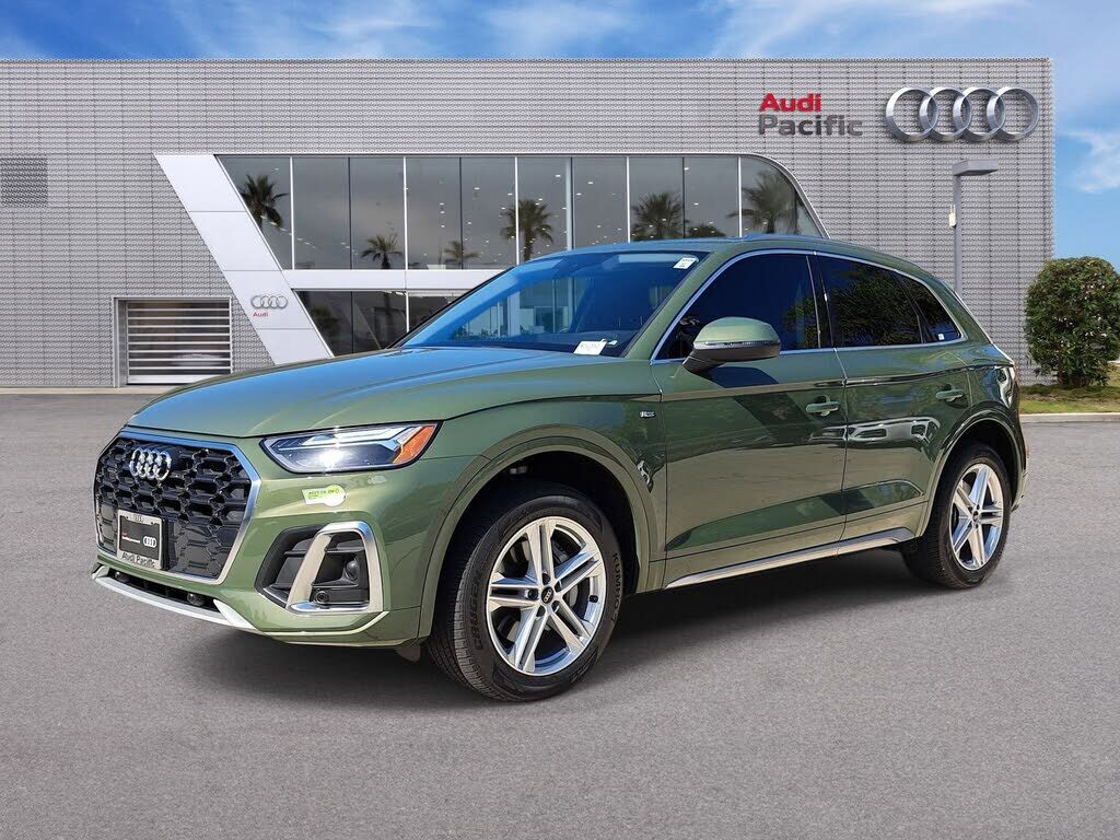 2023 AUDI Q5 e