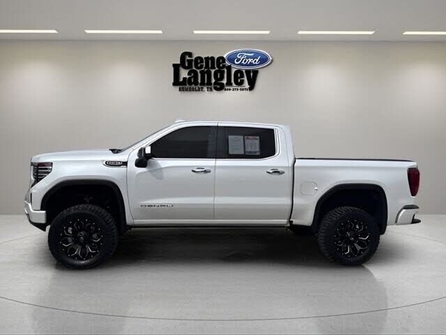 2025 GMC Sierra